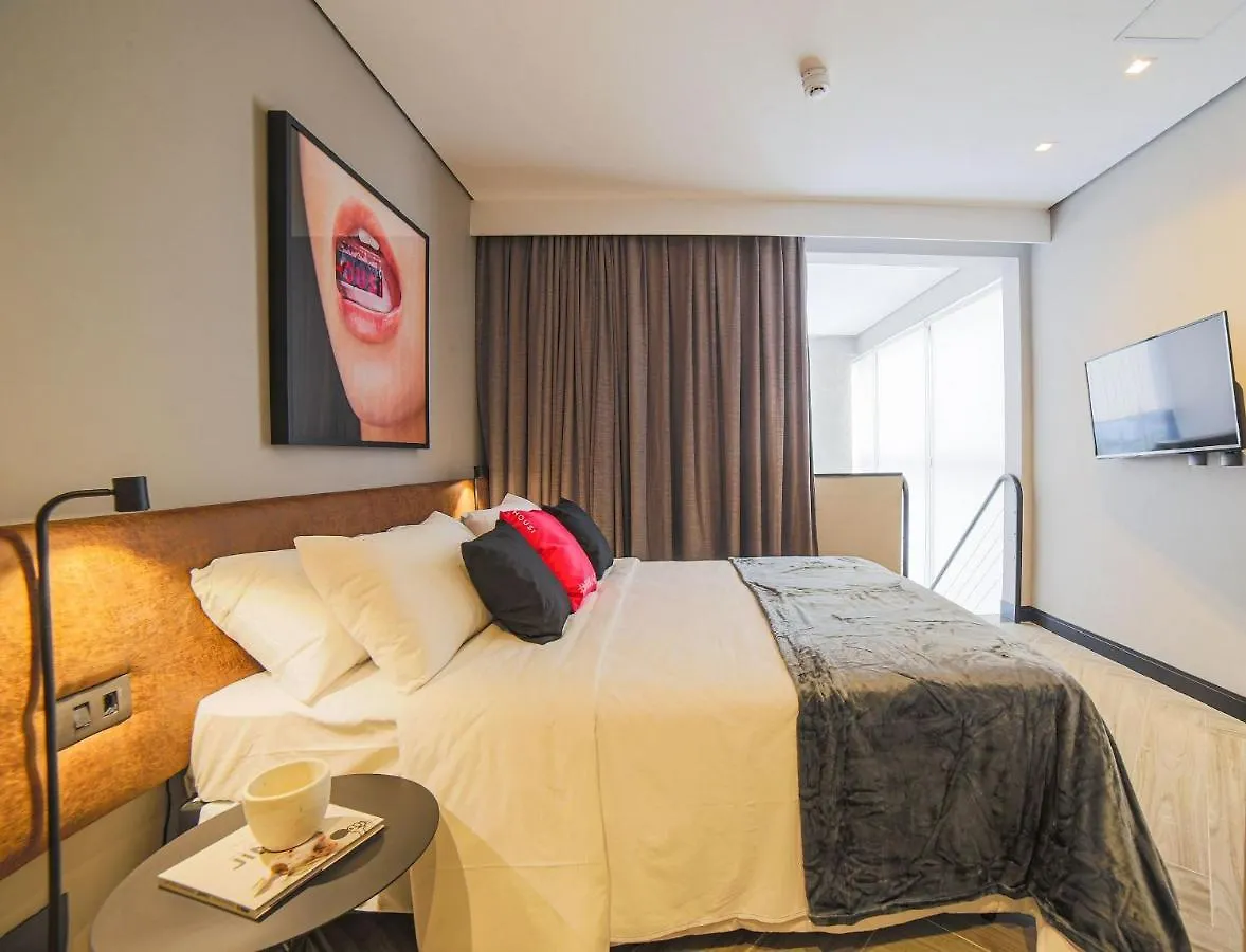 Housi Bela Cintra Apartamento São Paulo