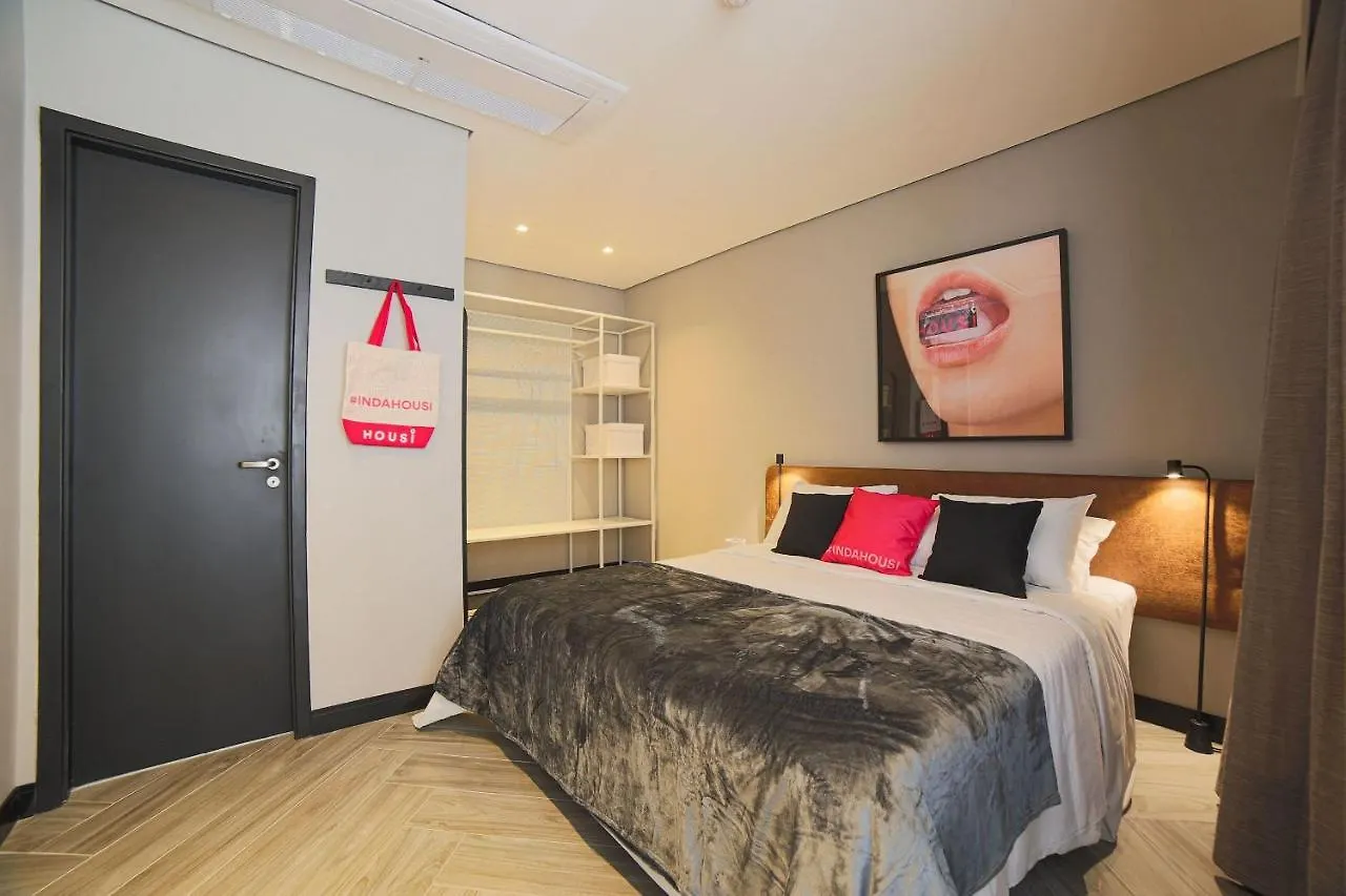 Housi Bela Cintra Apartamento São Paulo