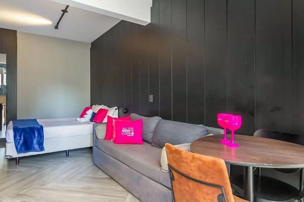 Housi Bela Cintra Apartamento São Paulo Brasil